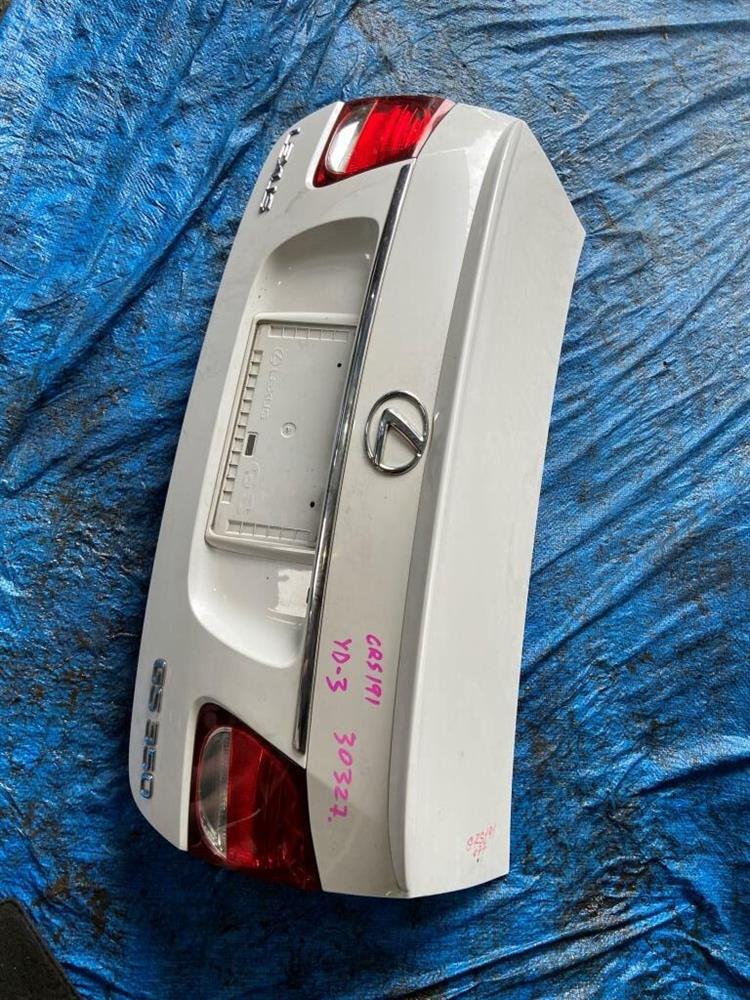 Крышка багажника Lexus Gs350