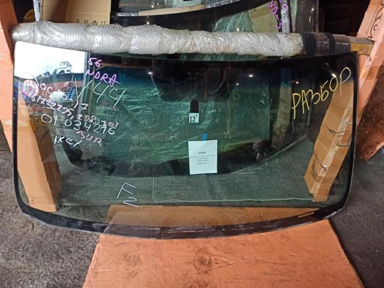 Лобовое стекло Тойота Тундра в Алуште 216494