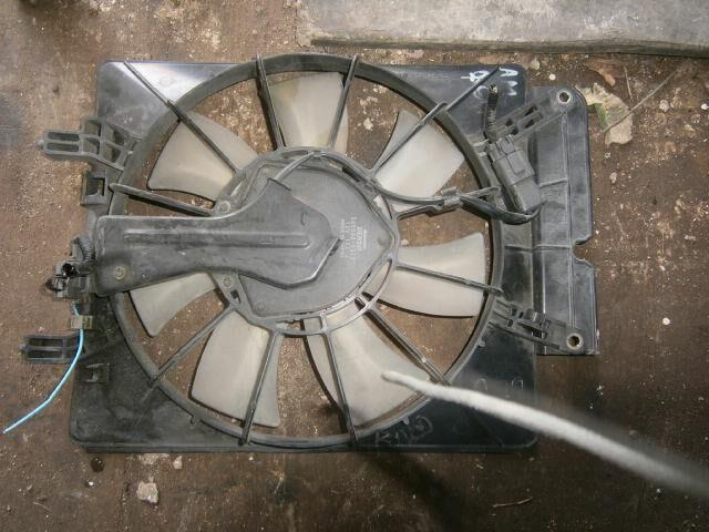 Диффузор радиатора Хонда СРВ в Алуште 24032