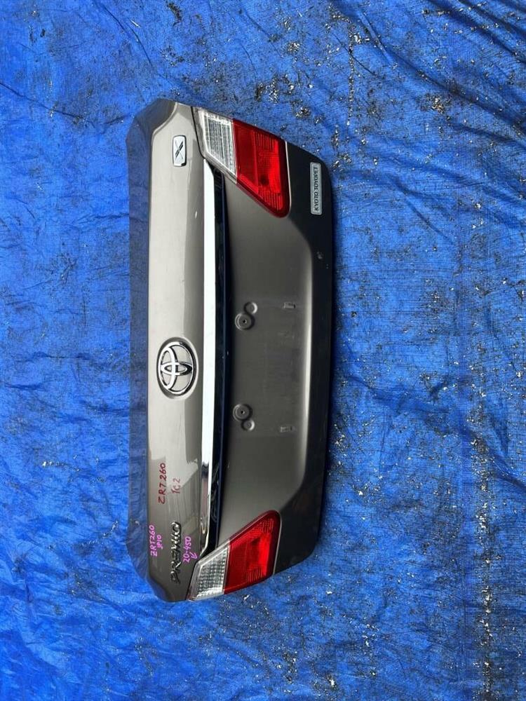Крышка багажника Тойота Премио в Алуште 240654