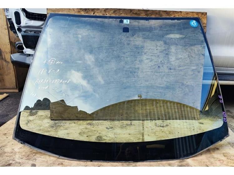 Лобовое стекло Тойота Ноах в Алуште 255790
