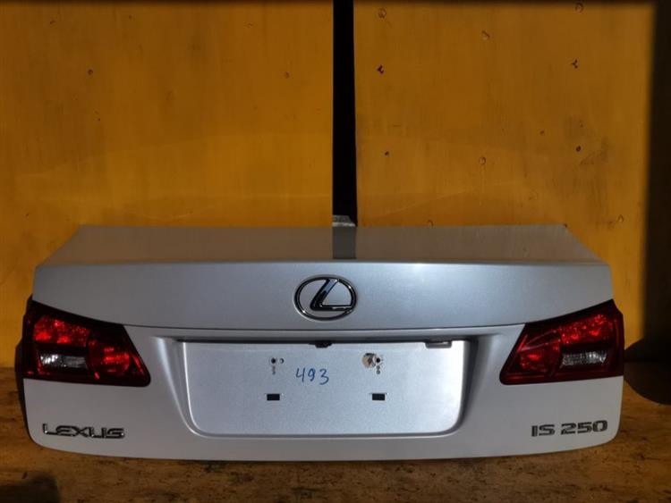 Крышка багажника Лексус ИС 250 в Алуште 36723