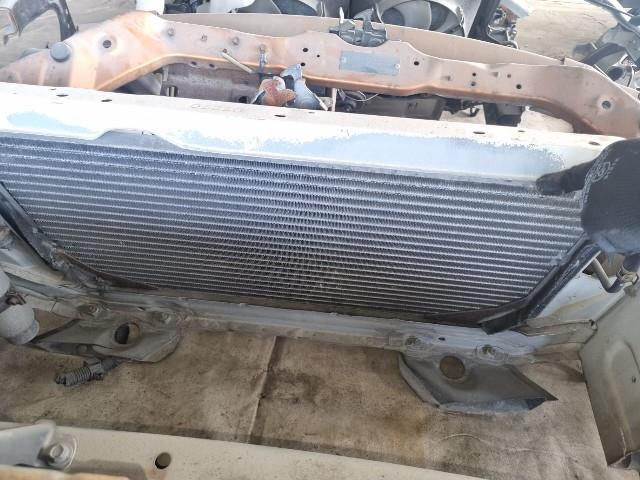 Рамка радиатора Тойота Камри Проминент в Алуште 527992