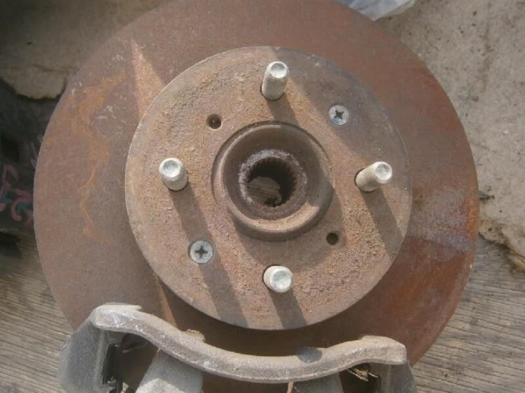 Тормозной диск Хонда Фрид Спайк в Алуште 53093