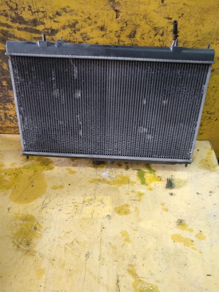 Радиатор основной Мицубиси Лансер Цедия в Алуште 661451