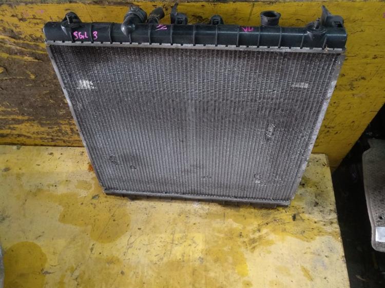 Радиатор основной Мазда Бонго в Алуште 66162