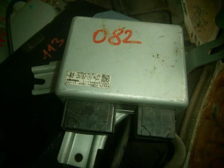 Блок управления ДВС Хонда Фит в Алуште 73279